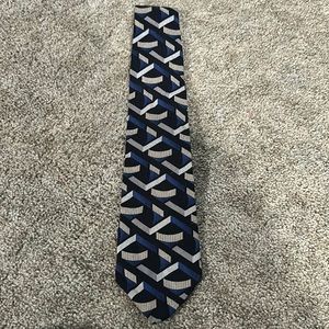 L’Homme Tie
